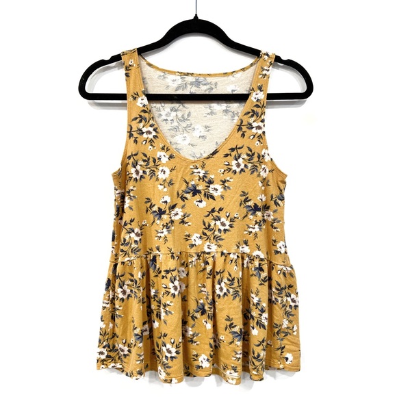 American Eagle Outfitters Tops - 🌻3/$18 or 5/$25🌻AEO Floral Peplum Tank Top